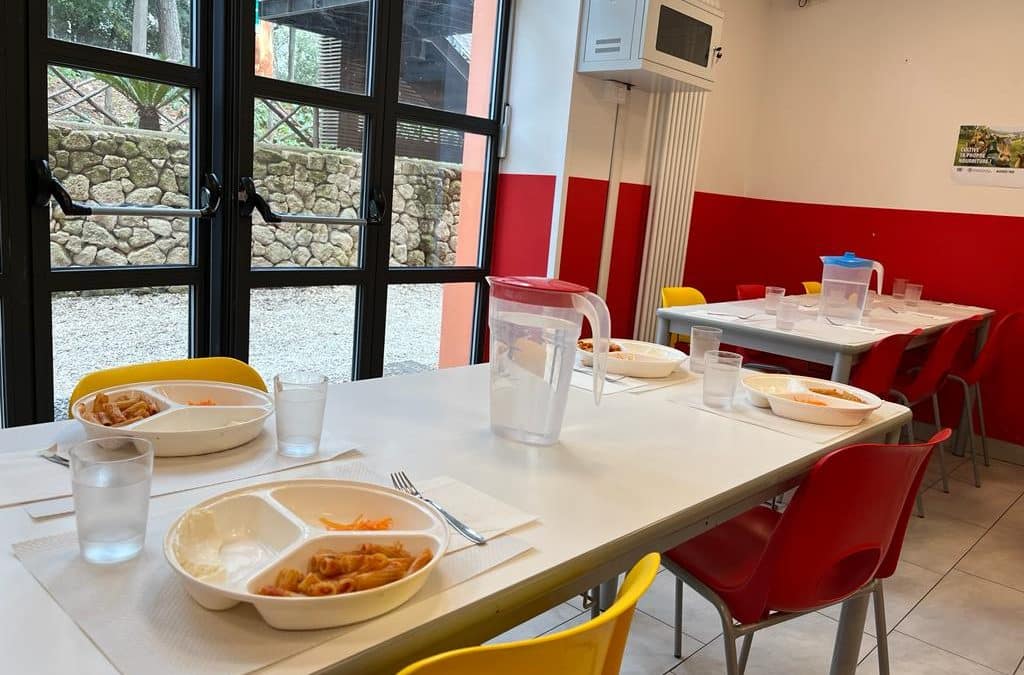 Janvier à la cantine
